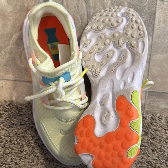 REACT PRESTO - Picture 4 of 4